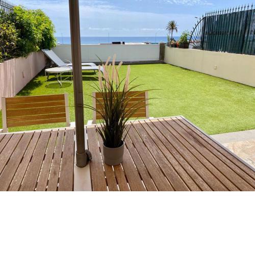 SANTA ANA SUITES 24