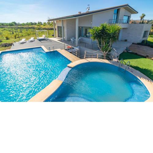 SANTA EULALIA -VILLA TRIAY- - Spectacular country house with private pool Free WiFi
