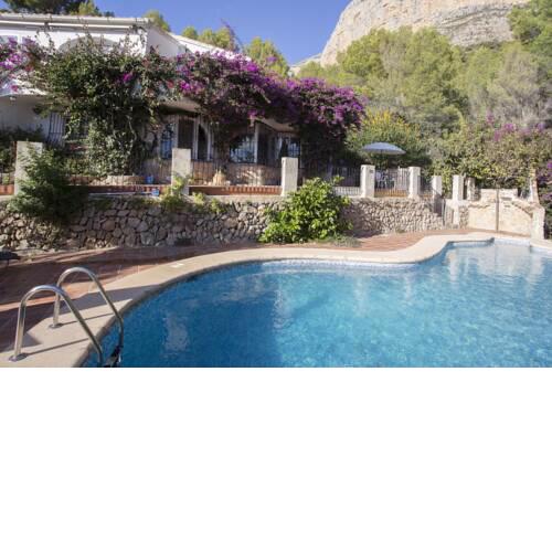 Santa Lucia Villa Sleeps 4 Pool WiFi