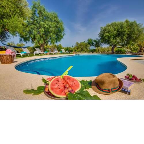 Santa Margalida Holiday Home Sleeps 8 with Pool Air Con and WiFi