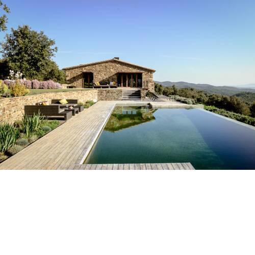 Santa Pellaya Villa Sleeps 10 with Pool and Air Con
