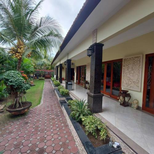 Sari Ayuning Nusa Guest House