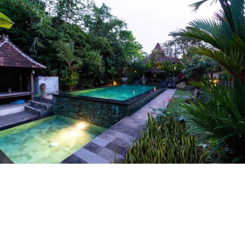 Sari Bamboo Villas