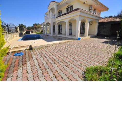 SARILARDA VILLA
