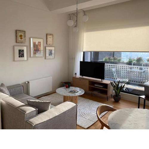 Scandinavian Brand New 2 Bedroom Apartment