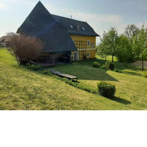 Scenic Mansion in Pischeldorf with Private Pool