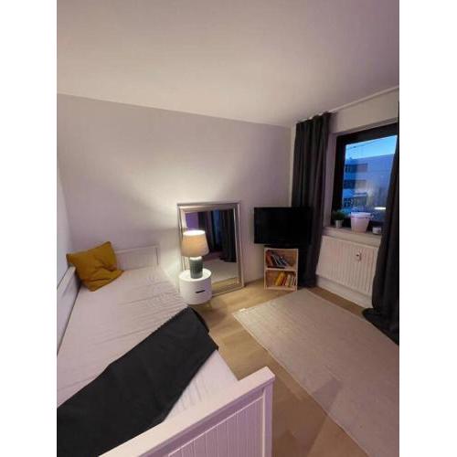 Schickes Apartment mit Balkon in Düsseldorf