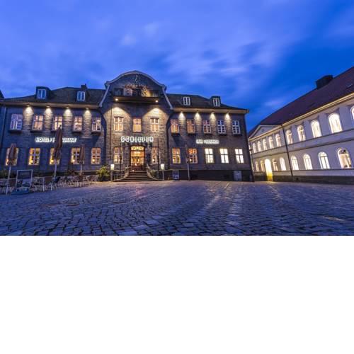 Schiefer Hotel