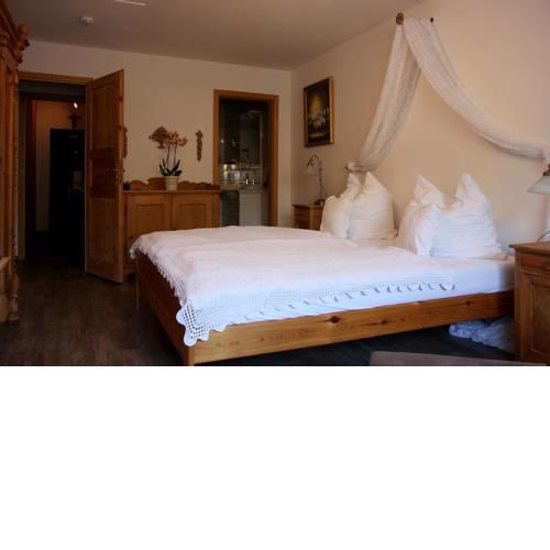 Schloß Destille