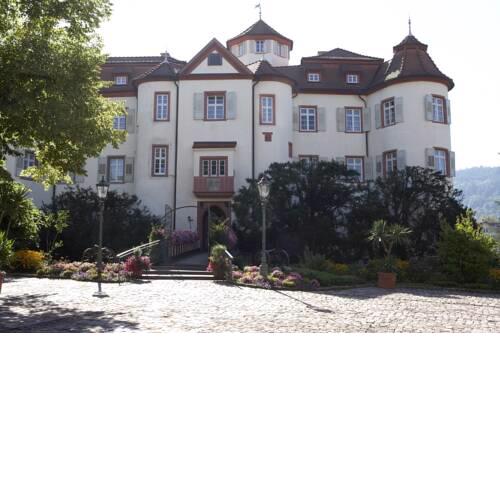 Schloss Neuweier