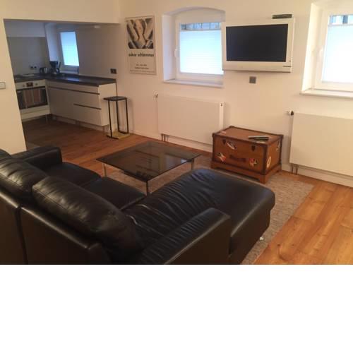 Schoenefeld-Apartment
