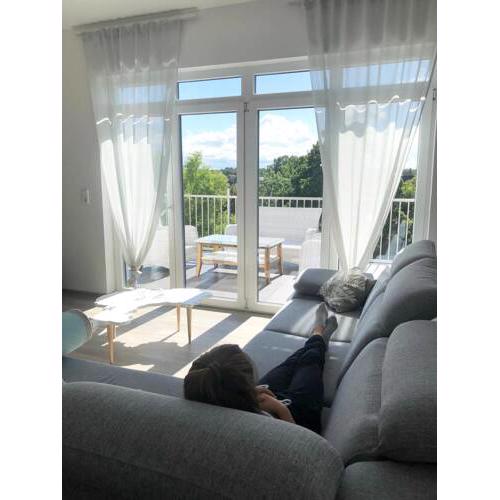 Schöne 2 Zimmer Ferienwohnungen mit Dachterrasse