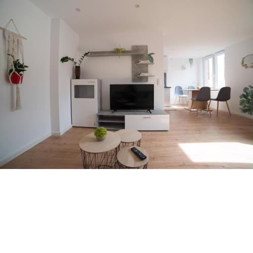 Schöne Ferienwohnung 54 m², Zentrumsnah, Kingbett