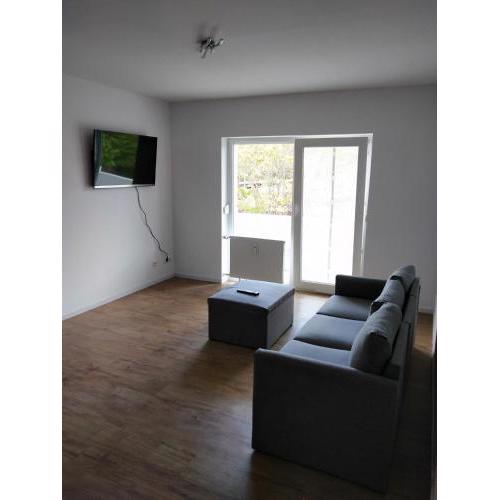 Schöne, gemütliche möblierte 2 Zi Wohnung in RGB