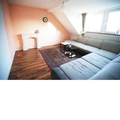Schöne helle 3 Zimmer Wohnung in guter Lage