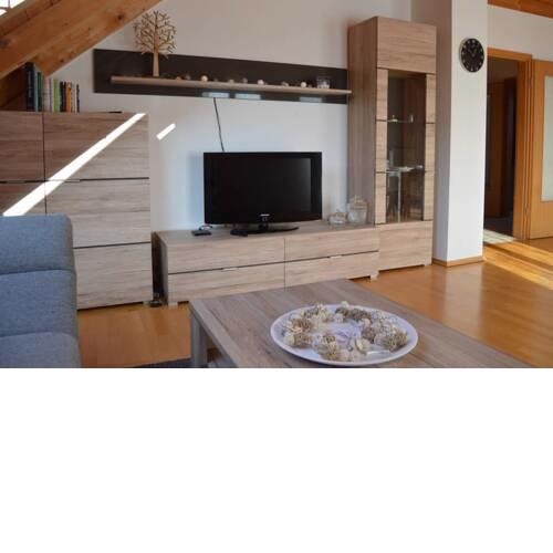 Schöne und helle Ferienwohnung in Rheinnähe
