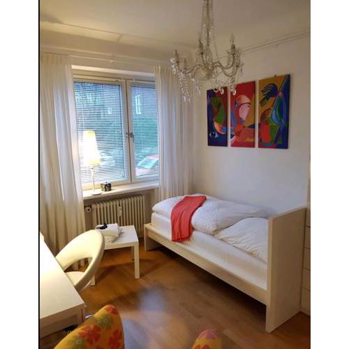 schönes Privatzimmer in Hamburg Winterhude