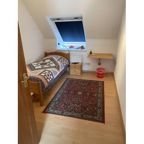 Schönes Zimmer in ruhiger Lage