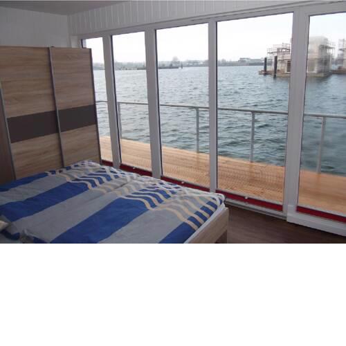 Schwimmendes Ferienhaus Swimming Lounge