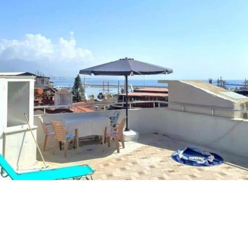sea and mountain view roof terrace central