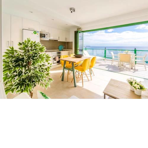 Sea Breeze Apartment