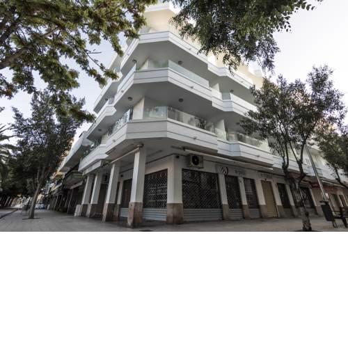 Sea Breeze Apartments