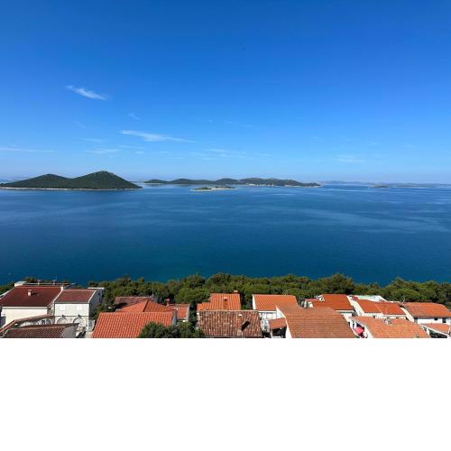 Sea La Vie Apartment