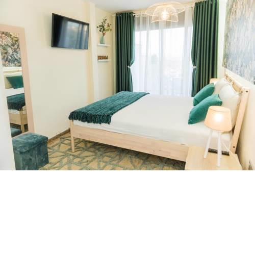 SEA & MOUNTAIN VIEW APARTMENT