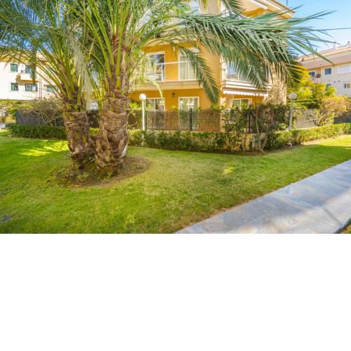 Sea Star Apartment