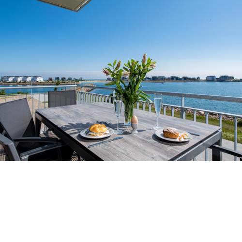 Sea View 05