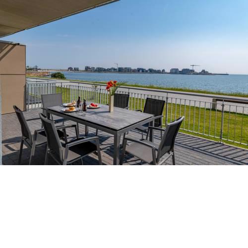 Sea View 06