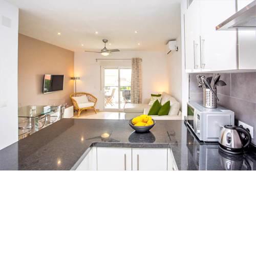 Sea View Apartment at urbanisation Las Farolas