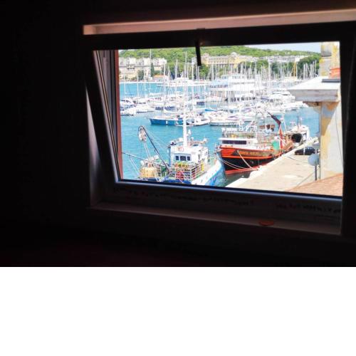 Sea View Apartment in the Center of Pula