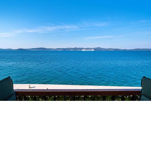 Sea View Apartment Riva
