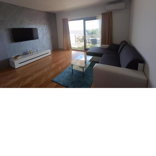 Sea view apartment