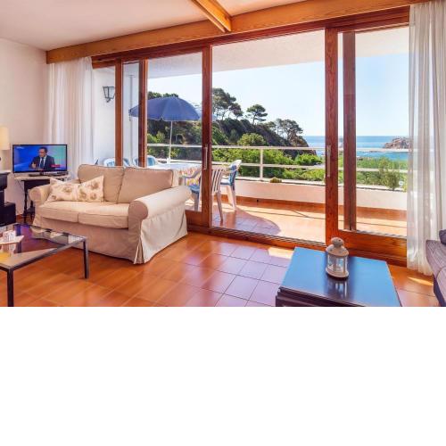 Sea view Balcony apartment