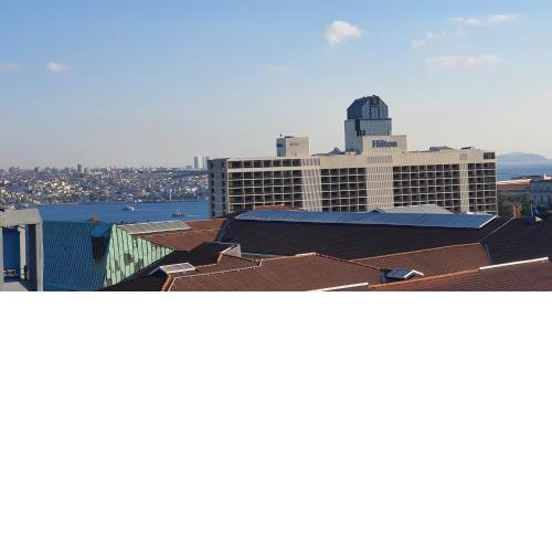 Sea view & city view 2-bedrooms with balcony
