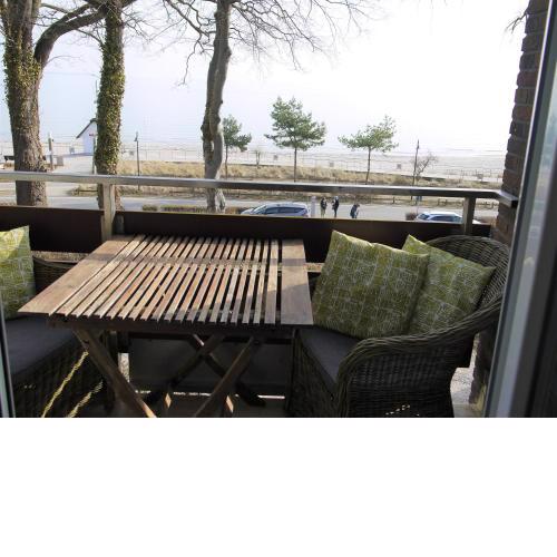 Sea View Lodge