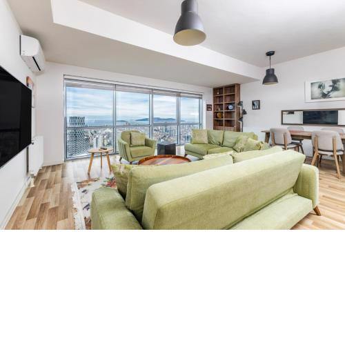 Sea View New Built Residence Near Kartal Coast