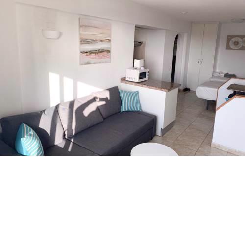 Sea View Studio Apartment in Santa Maria