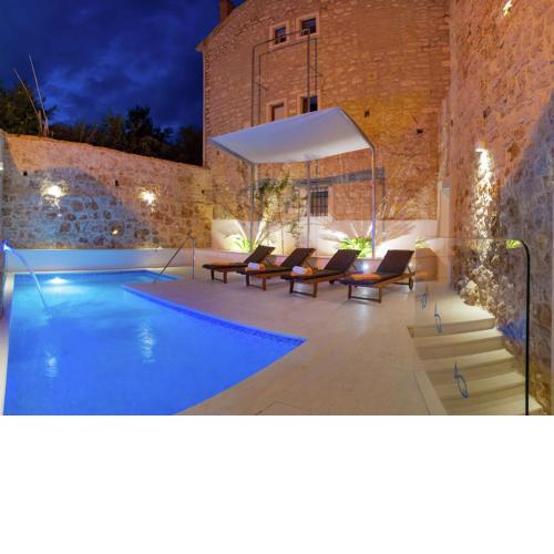 Sea View Villa in Bol with bubble bath Sauna bubble bath