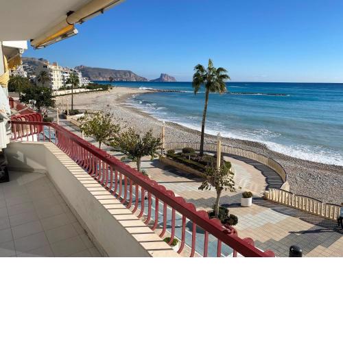 Seafront apartment Altea