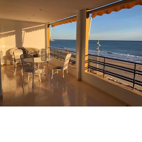 Seafront Dali Apartment