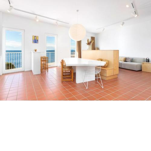 Seafront Villa South Beach Milna on Hvar Island