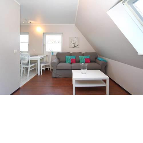 SeaHaus 4