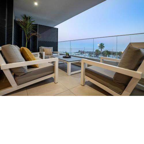 Sealine brand new apartment in Torrox Costa