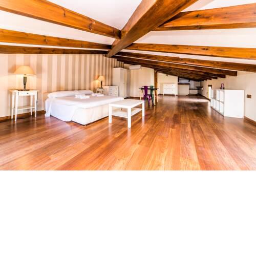 Seanema BeachFront Suite