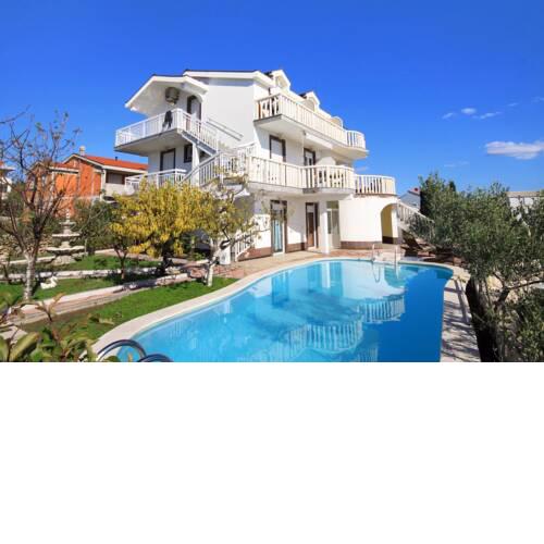 Seaside apartments with a swimming pool Zecevo Rtic, Rogoznica - 8366