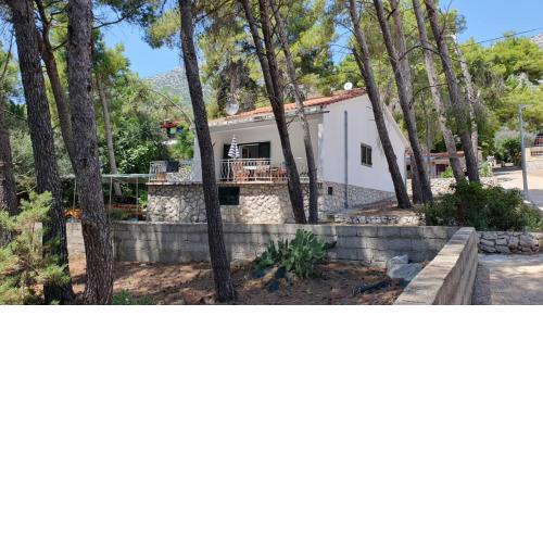 Seaside Cottage Toma