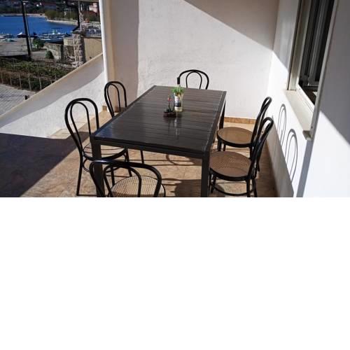 Seaside holiday house Vinisce, Trogir - 14704